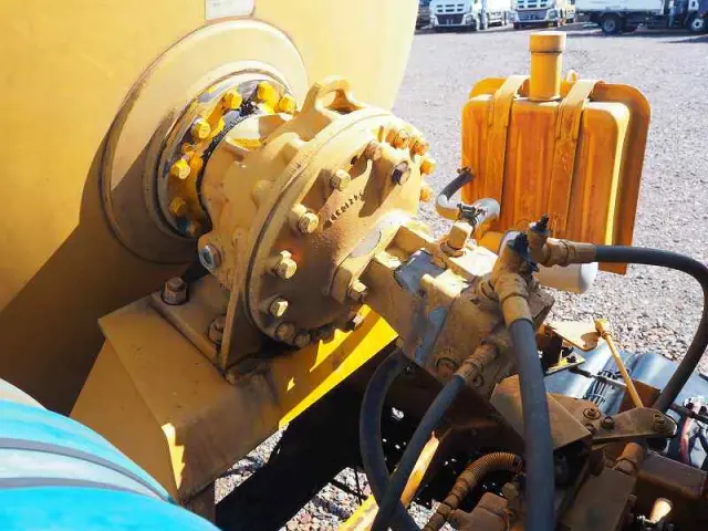 いすゞ フォワード SKG-FRR90S1(2WD)の写真11