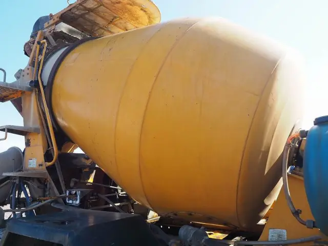 いすゞ フォワード SKG-FRR90S1(2WD)の写真12