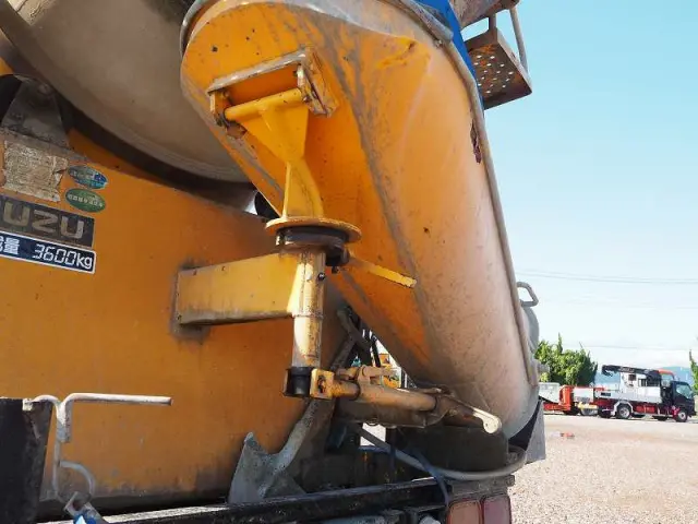 いすゞ フォワード SKG-FRR90S1(2WD)の写真22