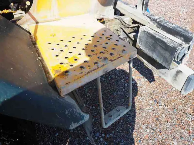 いすゞ フォワード SKG-FRR90S1(2WD)の写真28