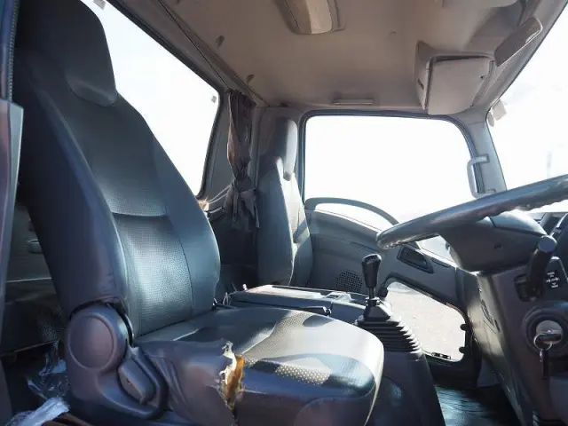 いすゞ フォワード SKG-FRR90S1(2WD)の写真42