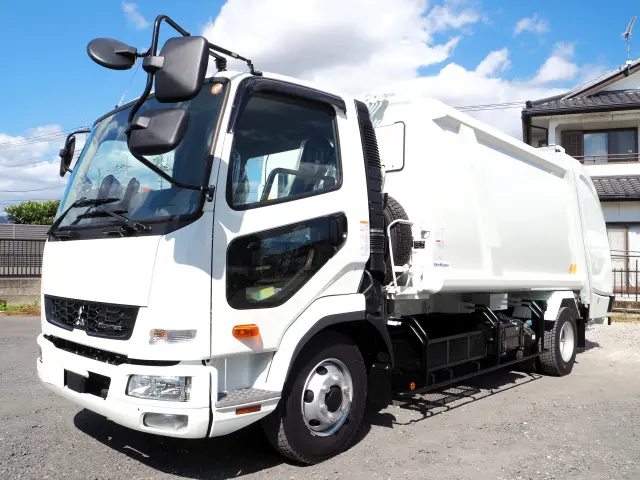 三菱 ファイター 2KG-FK72F(2WD)の写真1
