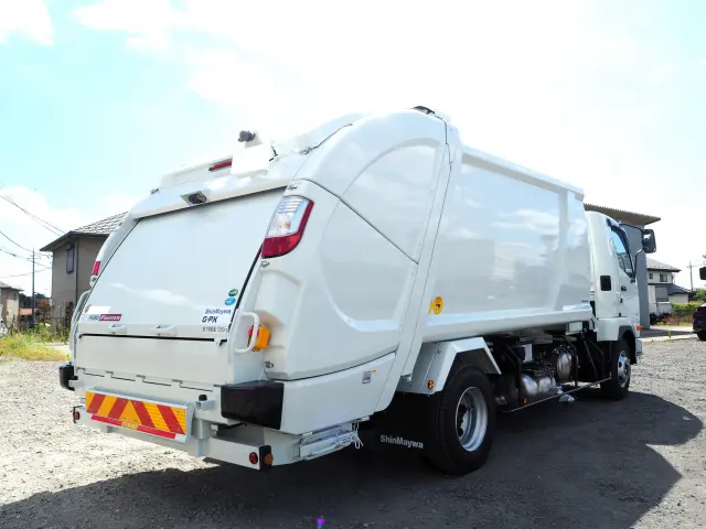 三菱 ファイター 2KG-FK72F(2WD)の写真5