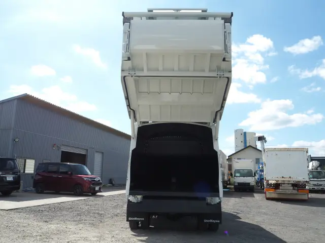 三菱 ファイター 2KG-FK72F(2WD)の写真11