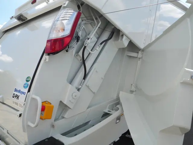 三菱 ファイター 2KG-FK72F(2WD)の写真23