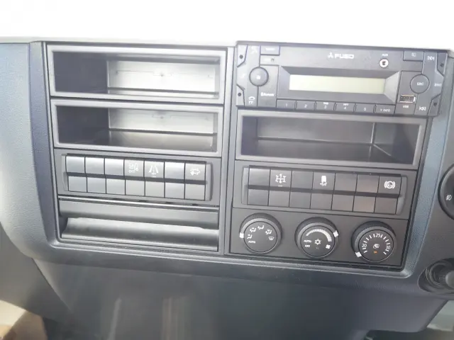 三菱 ファイター 2KG-FK72F(2WD)の写真50