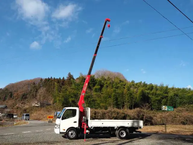 日野 デュトロ SKG-XZU720M(2WD)の写真15