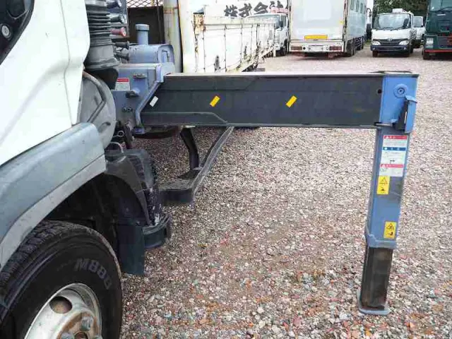 三菱 ファイター KK-FK71HJ(2WD)の写真13