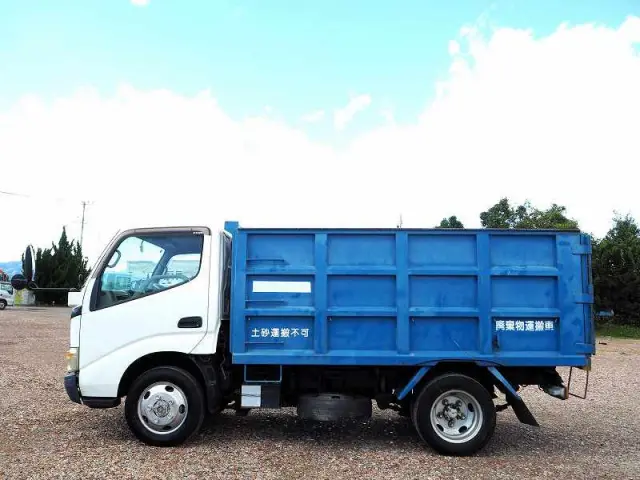 日野 デュトロ BDG-XZU368T(4WD)の写真2
