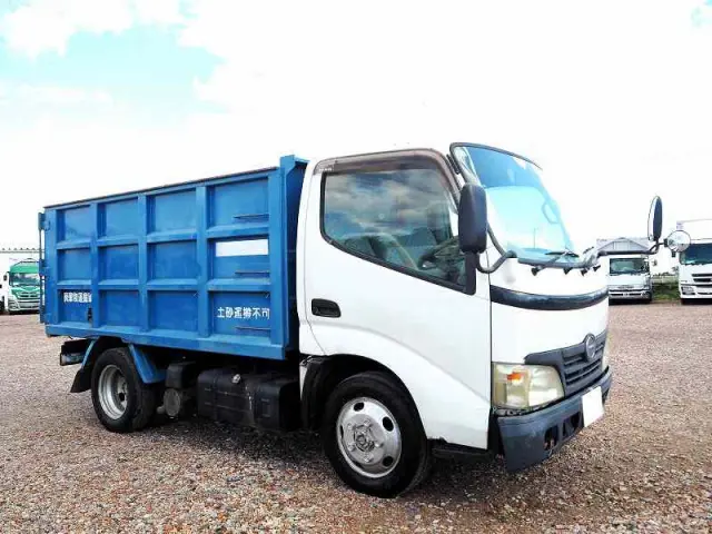 日野 デュトロ BDG-XZU368T(4WD)の写真7