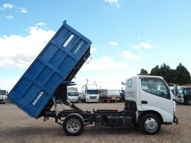 日野 デュトロ BDG-XZU368T(4WD)の写真19