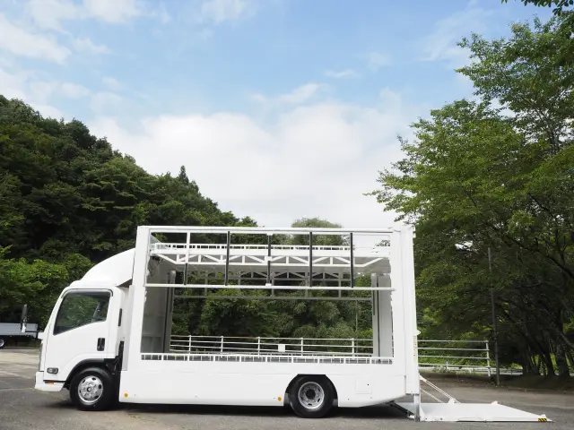 いすゞ エルフ PKG-NPR75N(2WD)の写真2