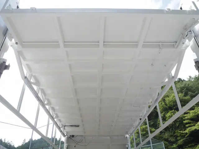いすゞ エルフ PKG-NPR75N(2WD)の写真12