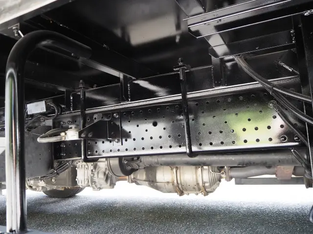 いすゞ エルフ PKG-NPR75N(2WD)の写真28