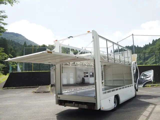 いすゞ エルフ PKG-NPR75N(2WD)の写真39