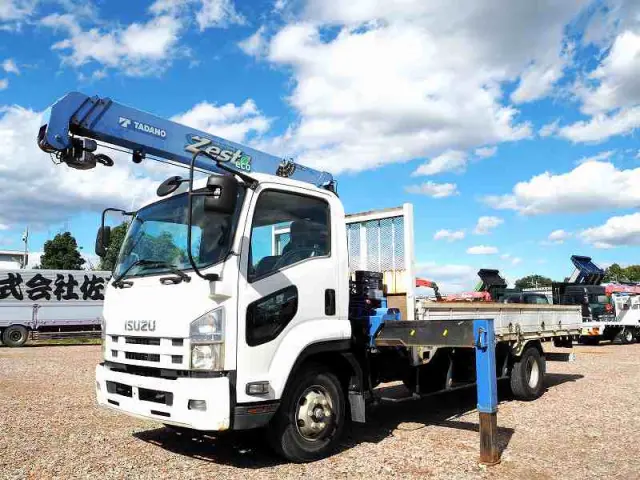 いすゞ フォワード SKG-FRR90S1(2WD)の写真1