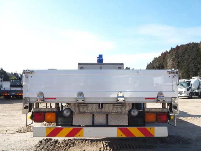 いすゞ フォワード SKG-FRR90S1(2WD)の写真4