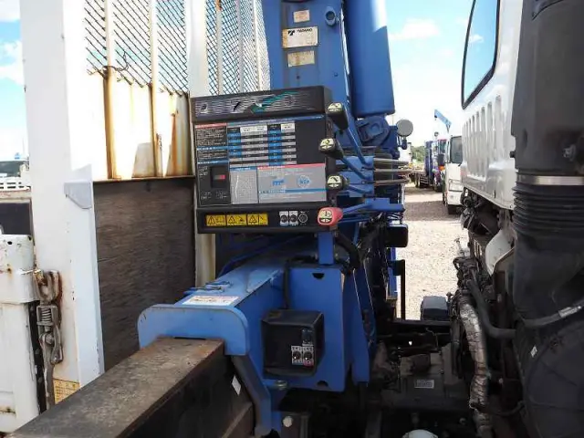 いすゞ フォワード SKG-FRR90S1(2WD)の写真10