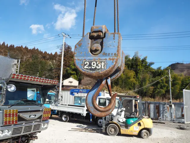 いすゞ フォワード SKG-FRR90S1(2WD)の写真15