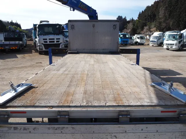 いすゞ フォワード SKG-FRR90S1(2WD)の写真16