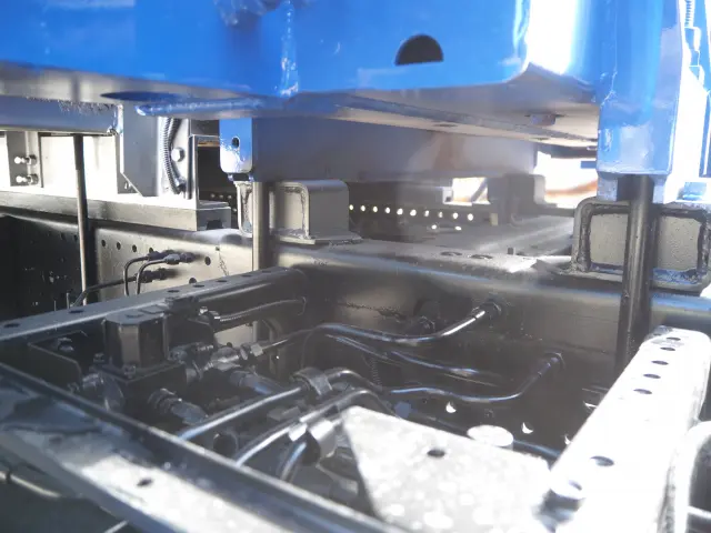 いすゞ フォワード SKG-FRR90S1(2WD)の写真22