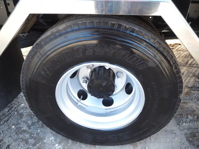 いすゞ フォワード SKG-FRR90S1(2WD)の写真27