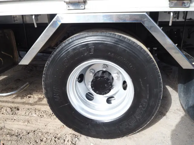 いすゞ フォワード SKG-FRR90S1(2WD)の写真31