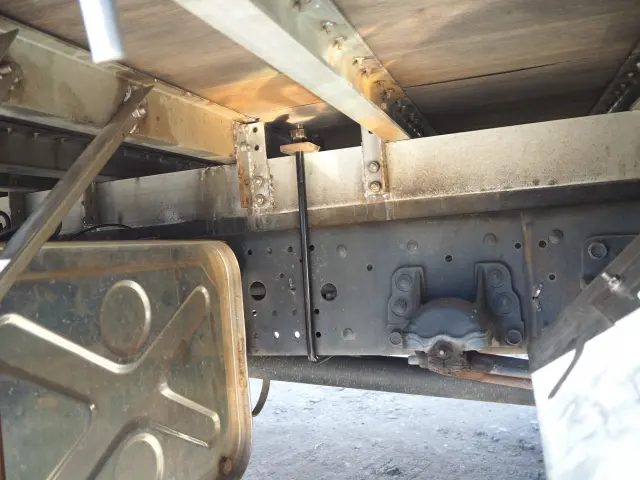 いすゞ フォワード SKG-FRR90S1(2WD)の写真34