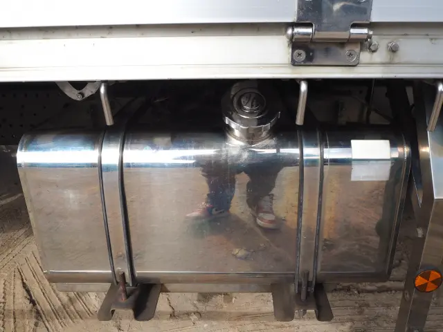 いすゞ フォワード SKG-FRR90S1(2WD)の写真34