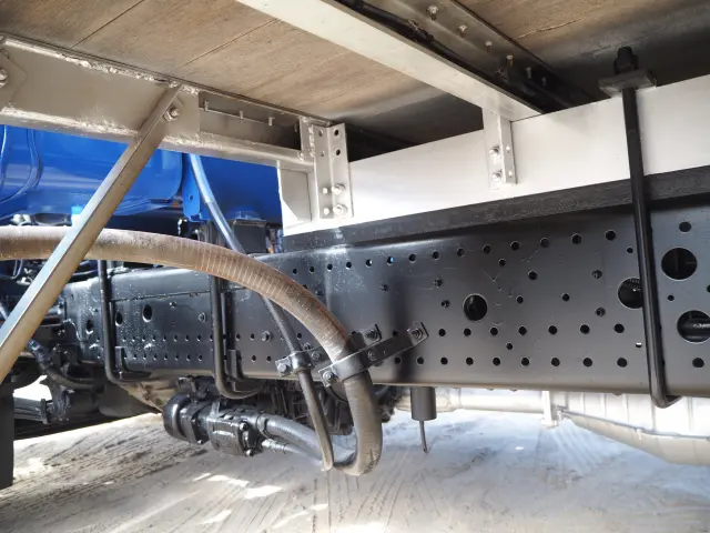 いすゞ フォワード SKG-FRR90S1(2WD)の写真36