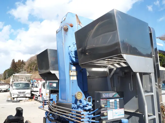 いすゞ フォワード SKG-FRR90S1(2WD)の写真37