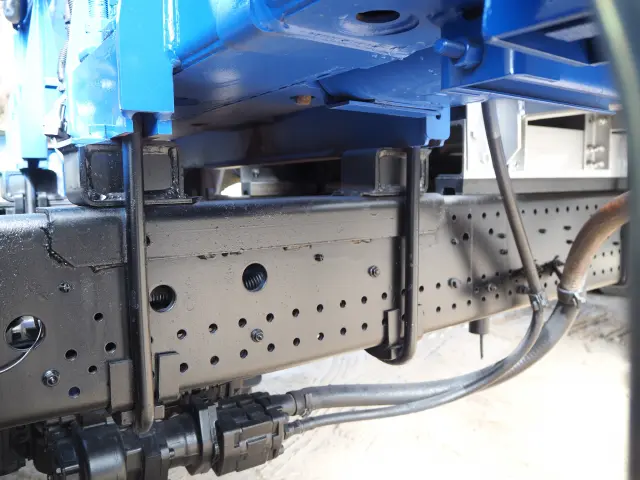 いすゞ フォワード SKG-FRR90S1(2WD)の写真37