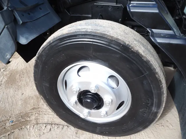 いすゞ フォワード SKG-FRR90S1(2WD)の写真38