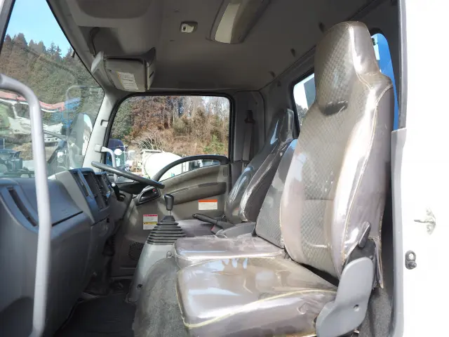 いすゞ フォワード SKG-FRR90S1(2WD)の写真41