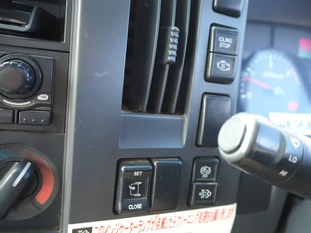 いすゞ フォワード SKG-FRR90S1(2WD)の写真48