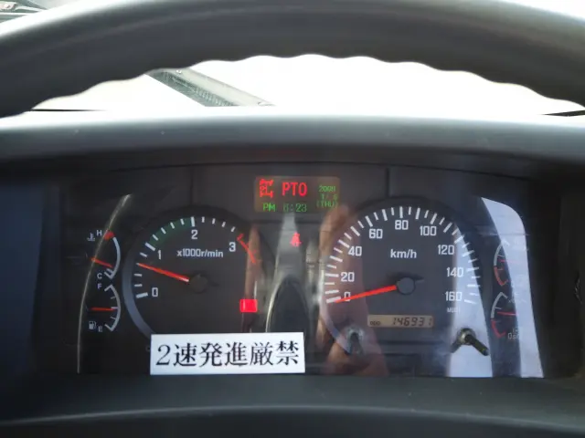 いすゞ フォワード SKG-FRR90S1(2WD)の写真50