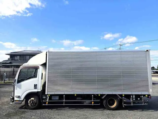 いすゞ エルフ SKG-NPR85AN(2WD)の写真2