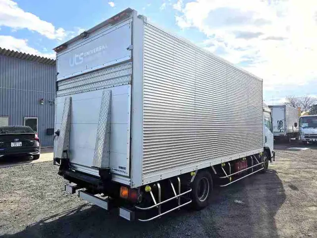 いすゞ エルフ SKG-NPR85AN(2WD)の写真5