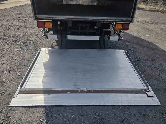 いすゞ エルフ SKG-NPR85AN(2WD)の写真11