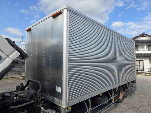 いすゞ エルフ SKG-NPR85AN(2WD)の写真38