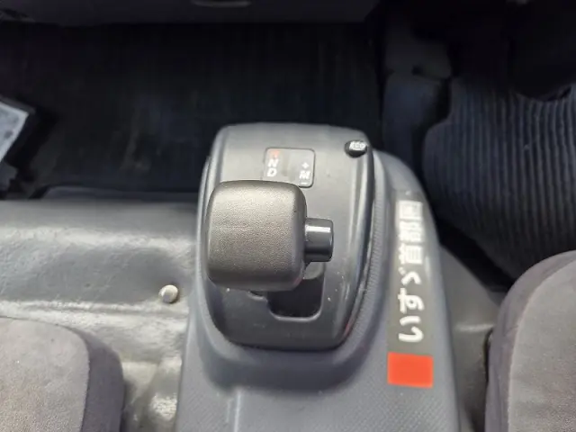 いすゞ エルフ SKG-NPR85AN(2WD)の写真47
