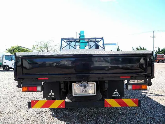 三菱 キャンター 2PG-FEB90(2WD)の写真4