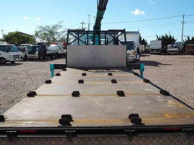 三菱 キャンター 2PG-FEB90(2WD)の写真21