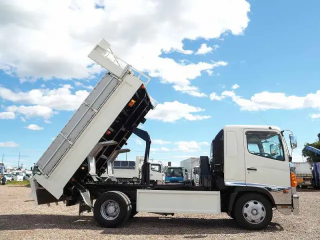 三菱 キャンター PB-GD7JEFA(2WD)の写真14