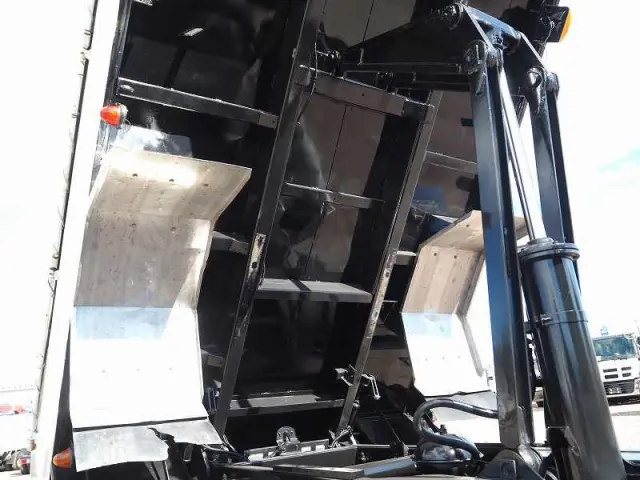 三菱 キャンター PB-GD7JEFA(2WD)の写真21