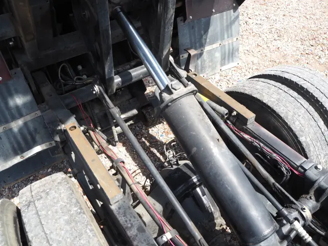 日野 デュトロ TKG-XZU620T(2WD)の写真21