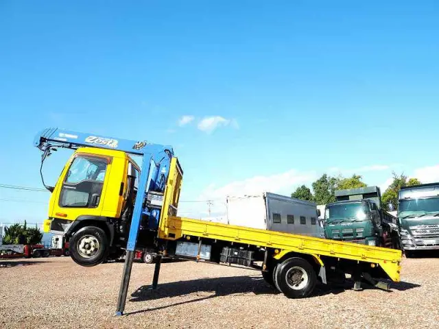 いすゞ フォワード ADG-FRR90J3S(2WD)の写真2