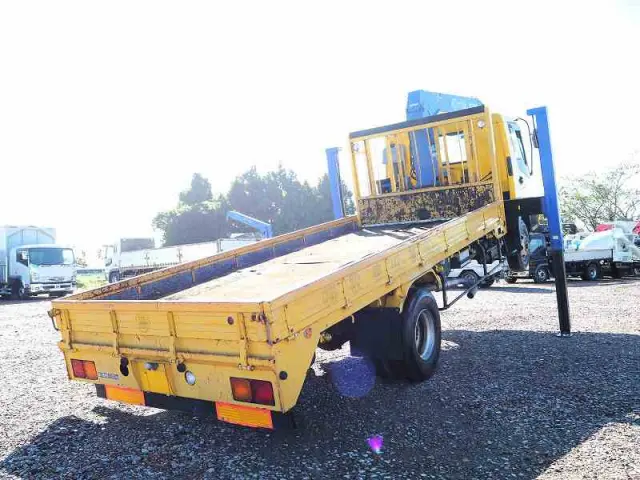 いすゞ フォワード ADG-FRR90J3S(2WD)の写真5