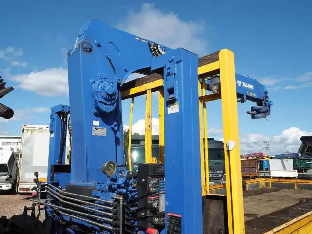 いすゞ フォワード ADG-FRR90J3S(2WD)の写真41