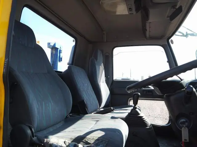 いすゞ フォワード ADG-FRR90J3S(2WD)の写真45